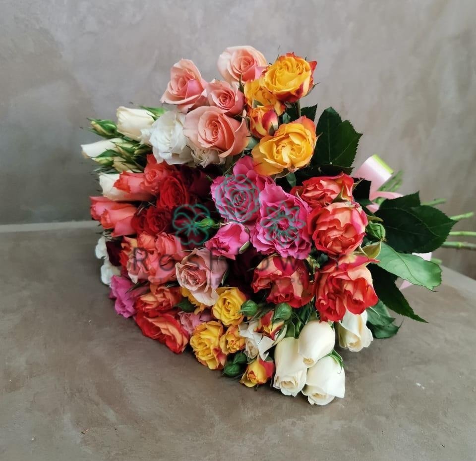 Букет цветов из: Розы в Задонске