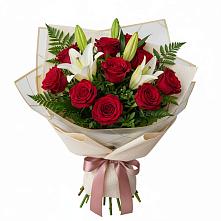 Букет цветов из:  Лилии и Розы в Задонске