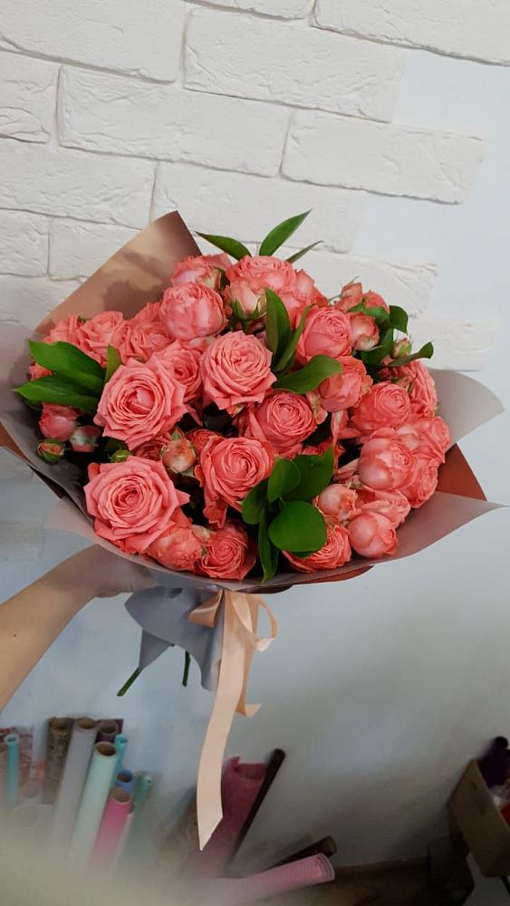 Букет цветов из: Розы в Задонске