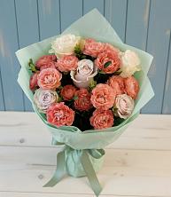 Букет цветов из:  Розы в Задонске
