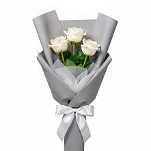 Букет 3 белые розы в Задонске