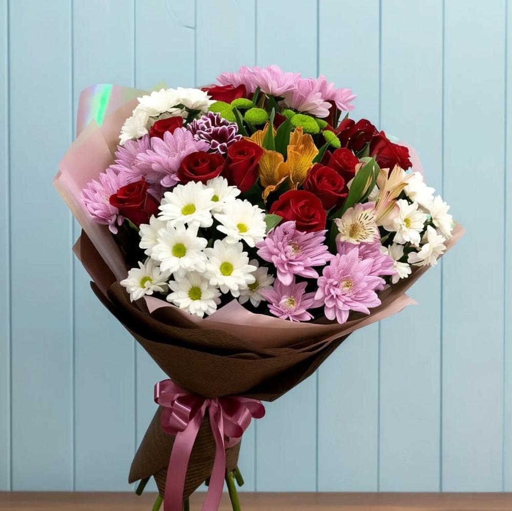 Букет цветов из: Розы, Хризантемы и Альстромерии в Задонске