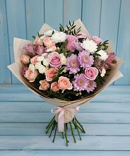 Букет цветов из:  Хризантемы, Розы и Альстромерии в Задонске