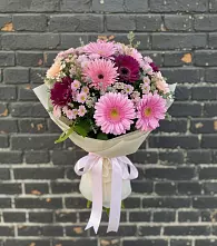 Букет цветов из:  Герберы и Хризантемы в Задонске