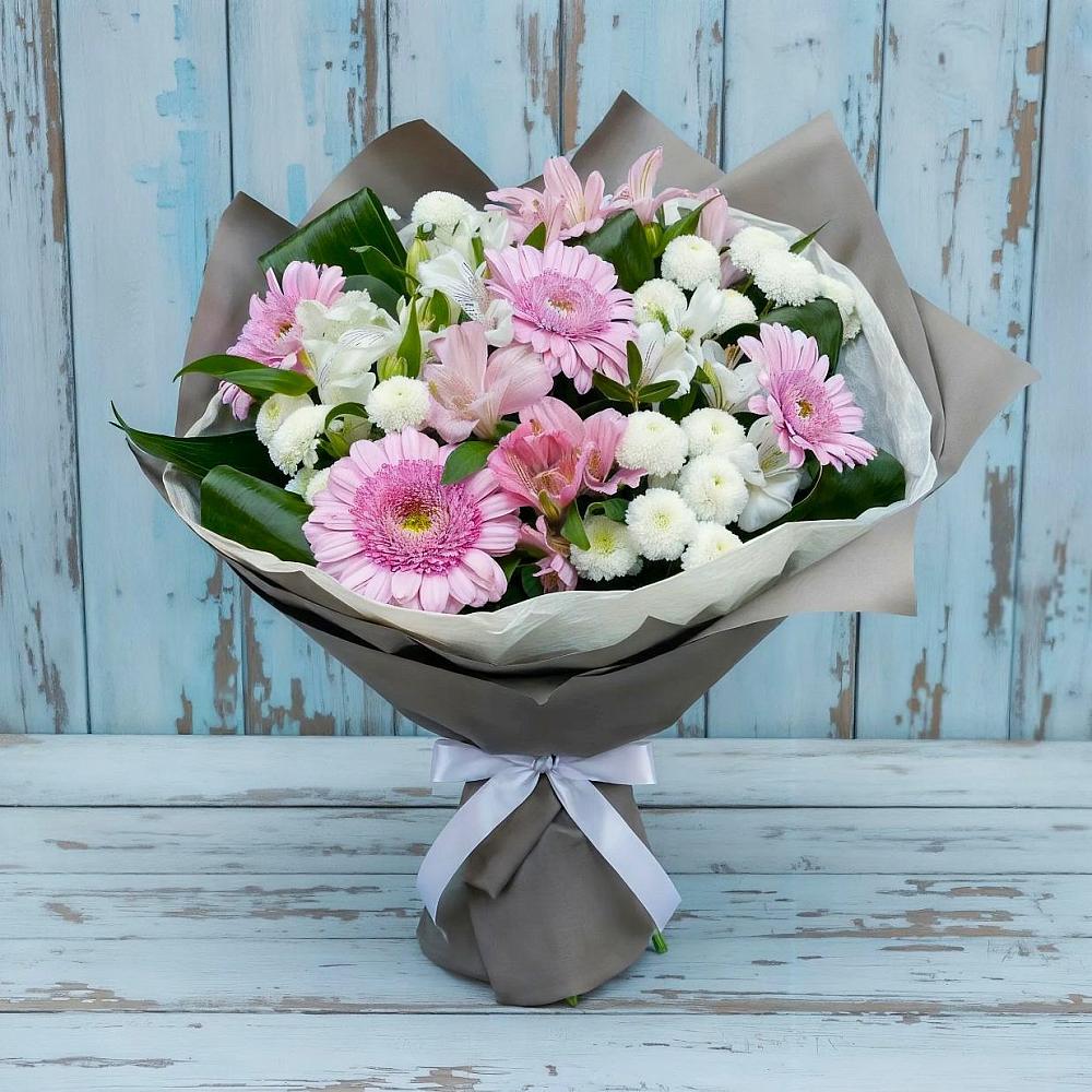 Букет цветов из: Герберы, Альстромерии и Хризантемы в Задонске