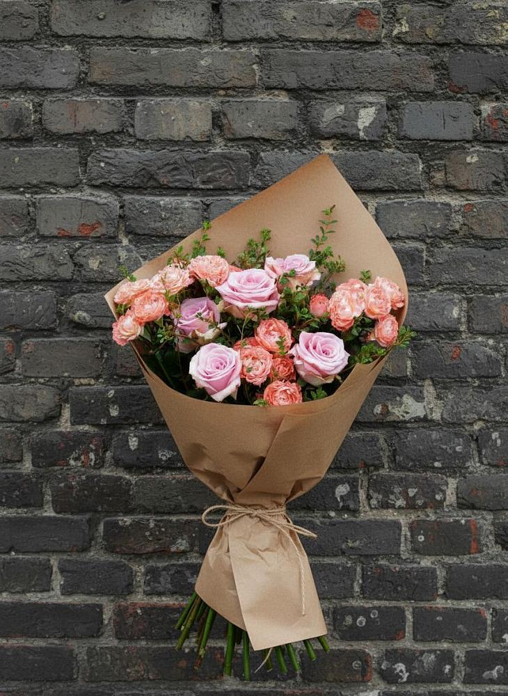 Букет цветов из: Розы в Задонске