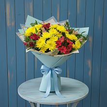 Букет цветов из:  Альстромерии и Хризантемы в Задонске