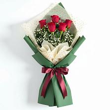 Букет цветов из:  Розы в Задонске