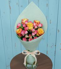 Букет цветов из:  Розы в Задонске