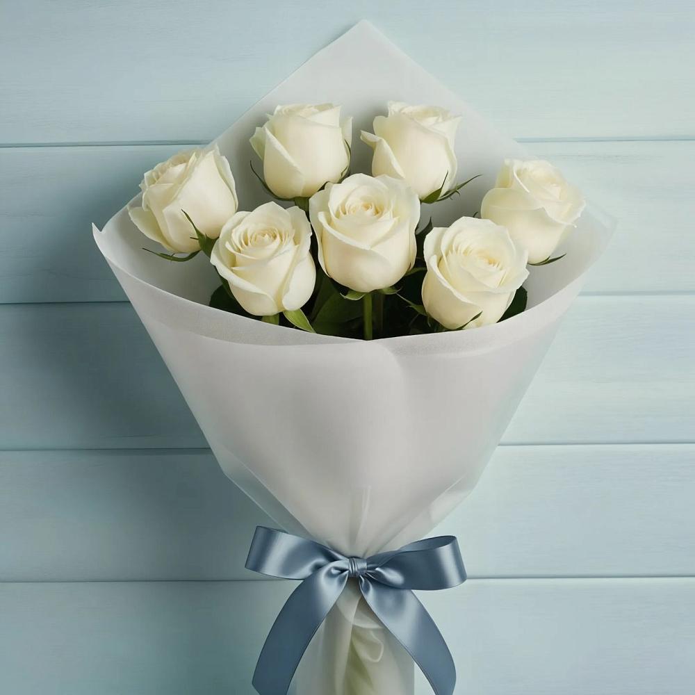 Букет 7 Белых роз Эдлесс Лав в Задонске