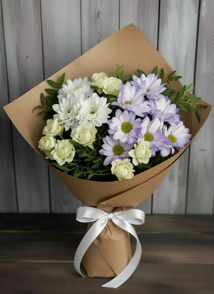 Букет цветов из: Хризантемы и Розы в Задонске